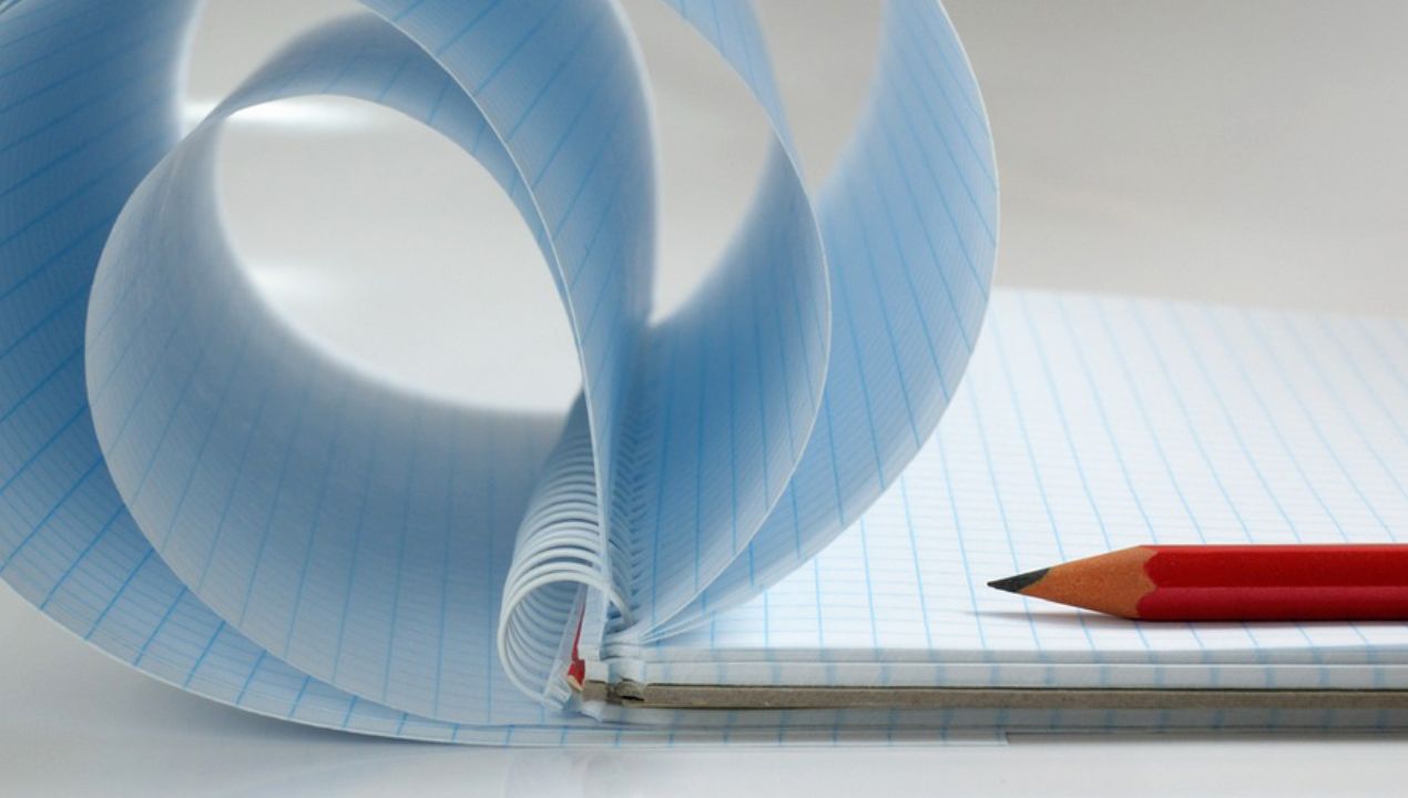 كيف اختار عنوان البحث