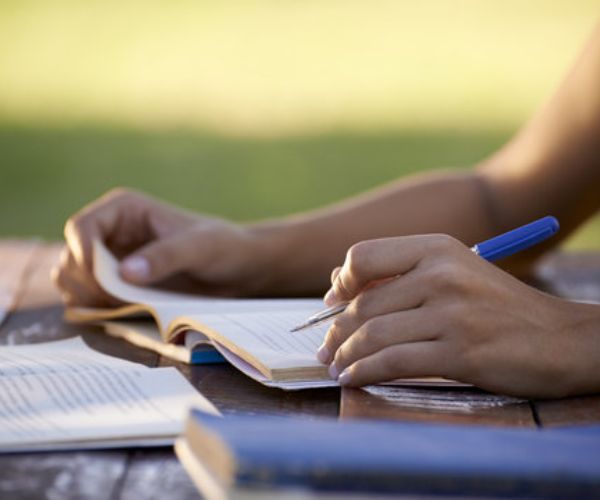 عمل الاسيمنتات باللغة الانجليزية