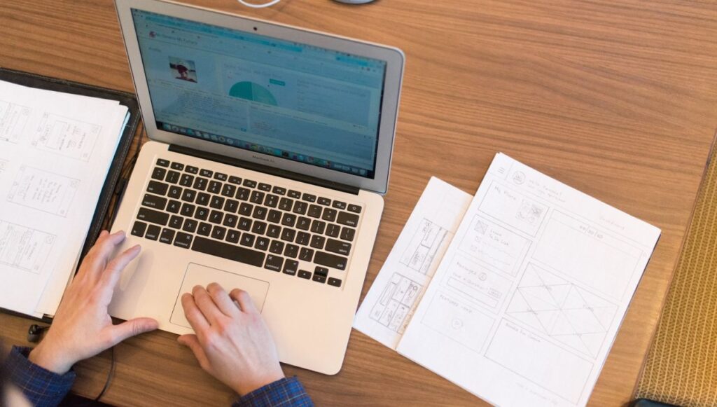 مكونات عنوان البحث العلمي