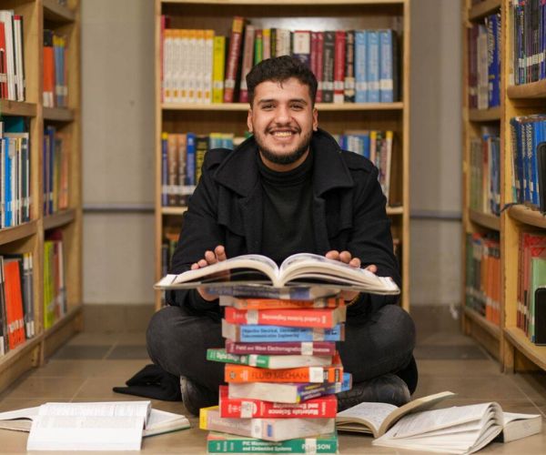 كتابة بحوث جامعية في رأس الخيمة