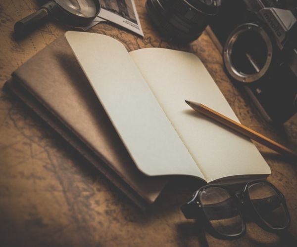 الفرق بين خطة البحث وتقرير البحث