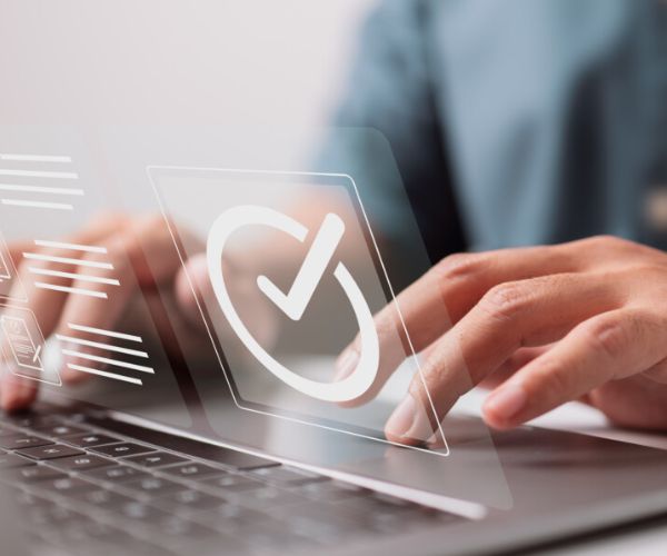 التوصيات والاستنتاجات في البحث العلمي