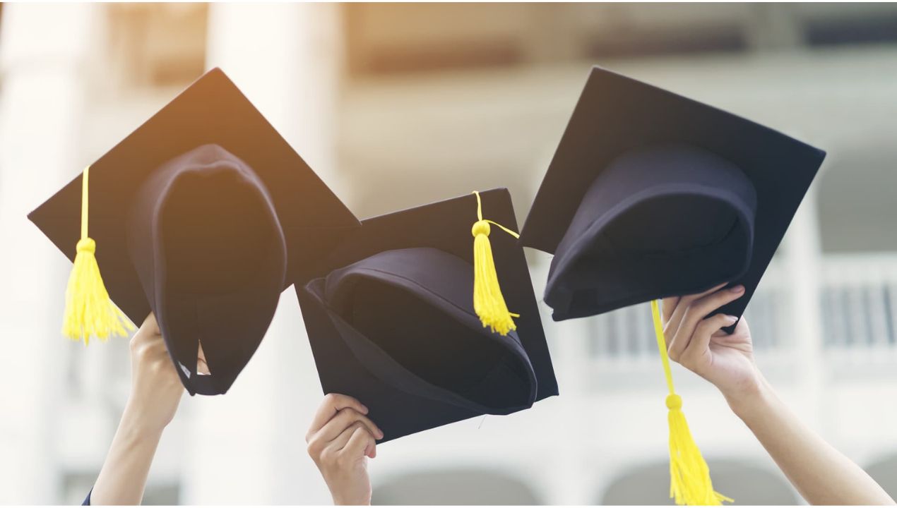 الفرق بين رسالة الماجستير والدكتوراه