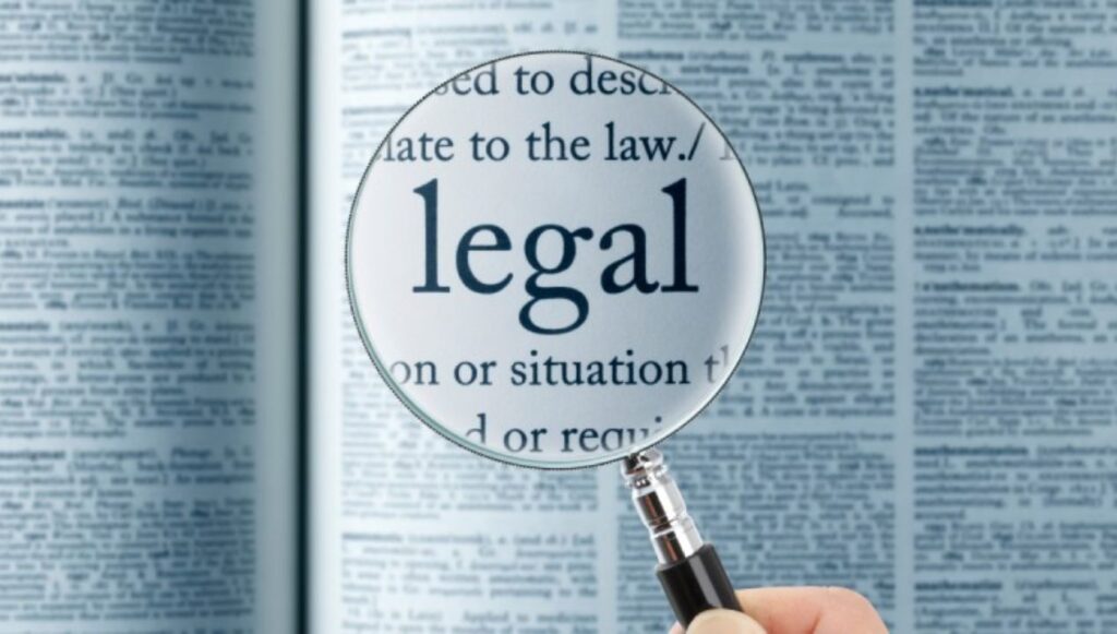 التعليق على القضايا القانونية